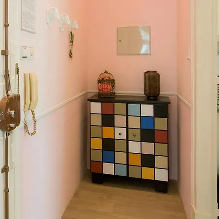 B1 Bairro Alto - Bica Spacious Bright Apartment