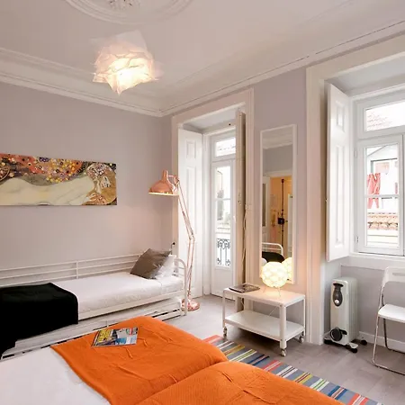 Apartment B1 Bairro Alto - Bica Spacious Bright
