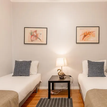 Apartment B1 Luminous Gem For 6 In Bica Neighborhood - Lis Downtown! Lissabon